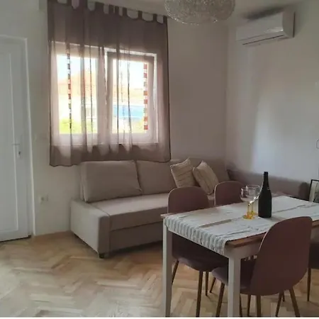 Apartment Luce Zadar